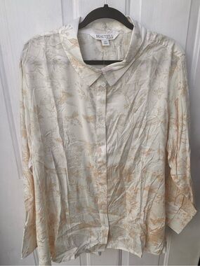 BEAUTIFUL by Lawrence Zarian Novelty Button white with yellow birds 2X NWOT